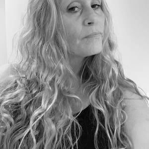 Meet your Posher, Miranda